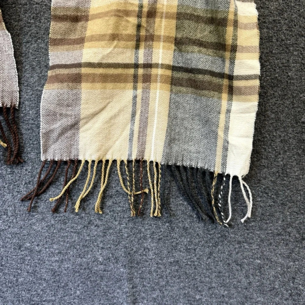Cashmere Feel Italy Design Scarf Neutral Beige Plaid Old Money Preppy Academia